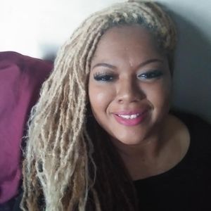 Meet your Posher, Danni